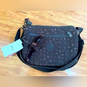 Kipling Purse with strap and monkey